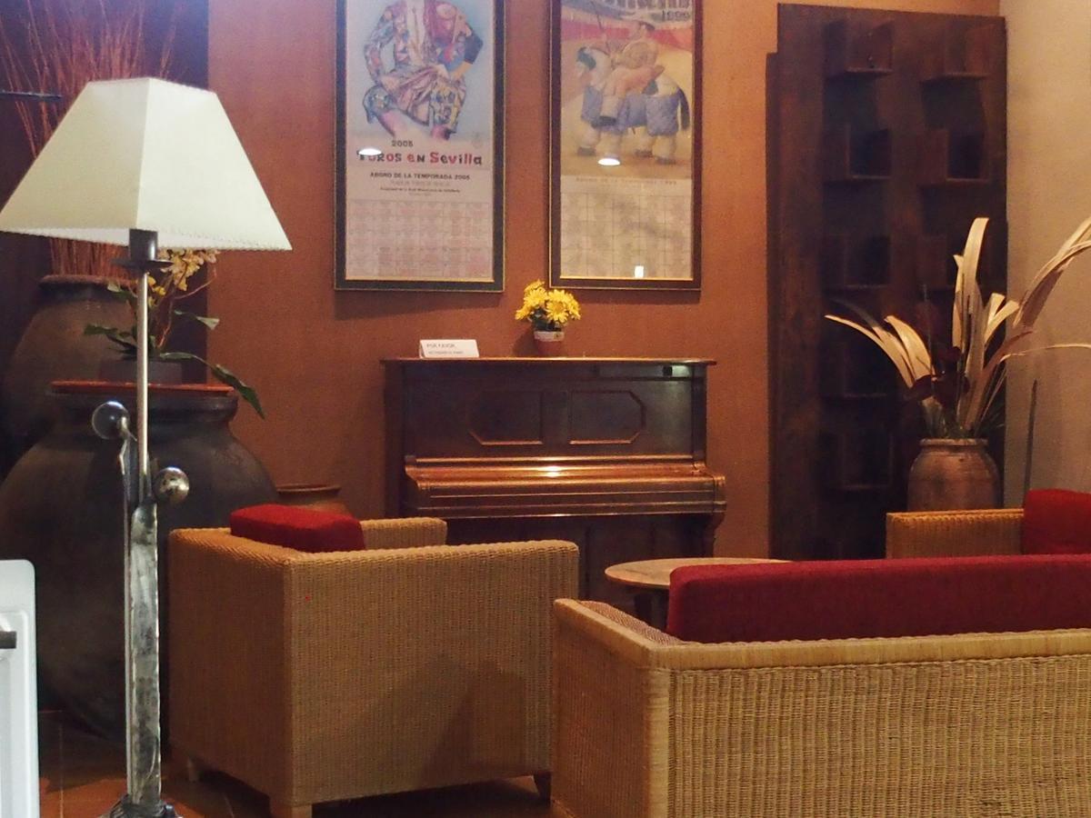 Hotel El Tablazo บีญัลบา เด ลาเซียร์รา ภายนอก รูปภาพ